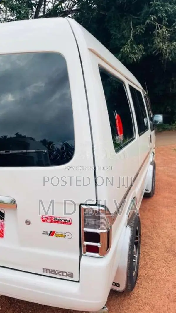 Mazda Bongo 2007 Van (Used)