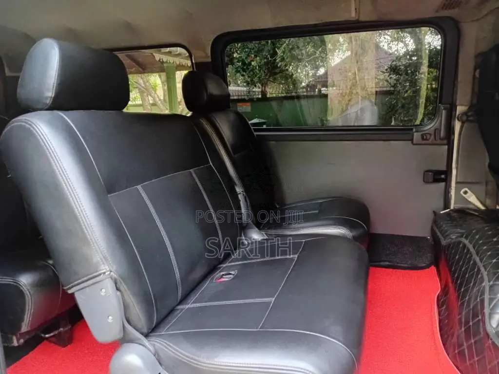 Nissan Caravan E25 2007 Van (Used)