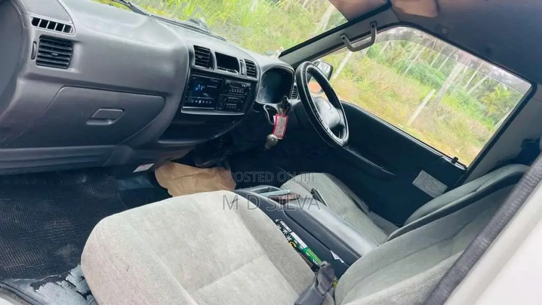 Mazda Bongo 2007 Van (Used)