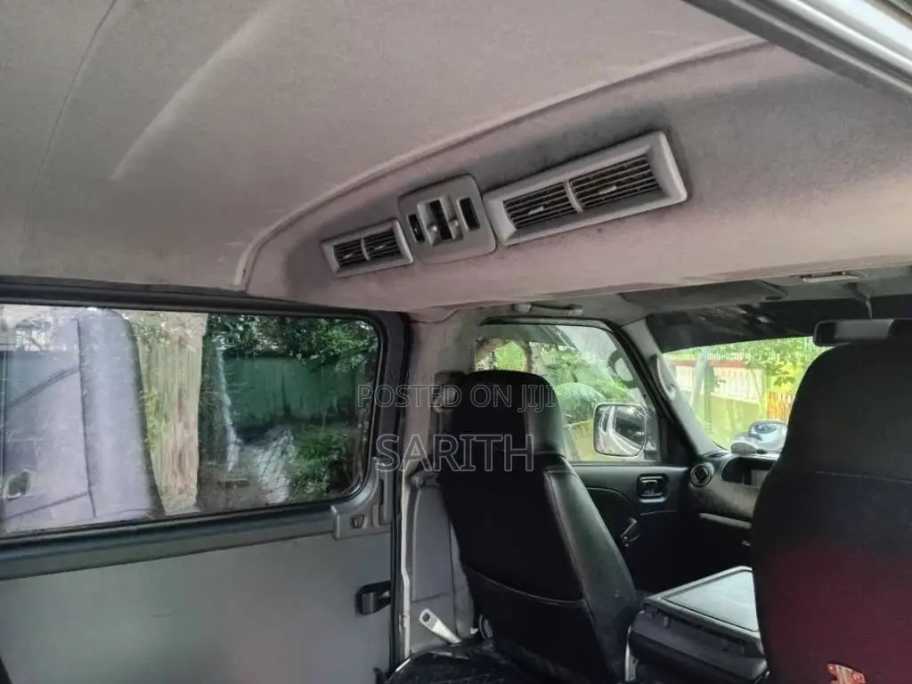 Nissan Caravan E25 2007 Van (Used)