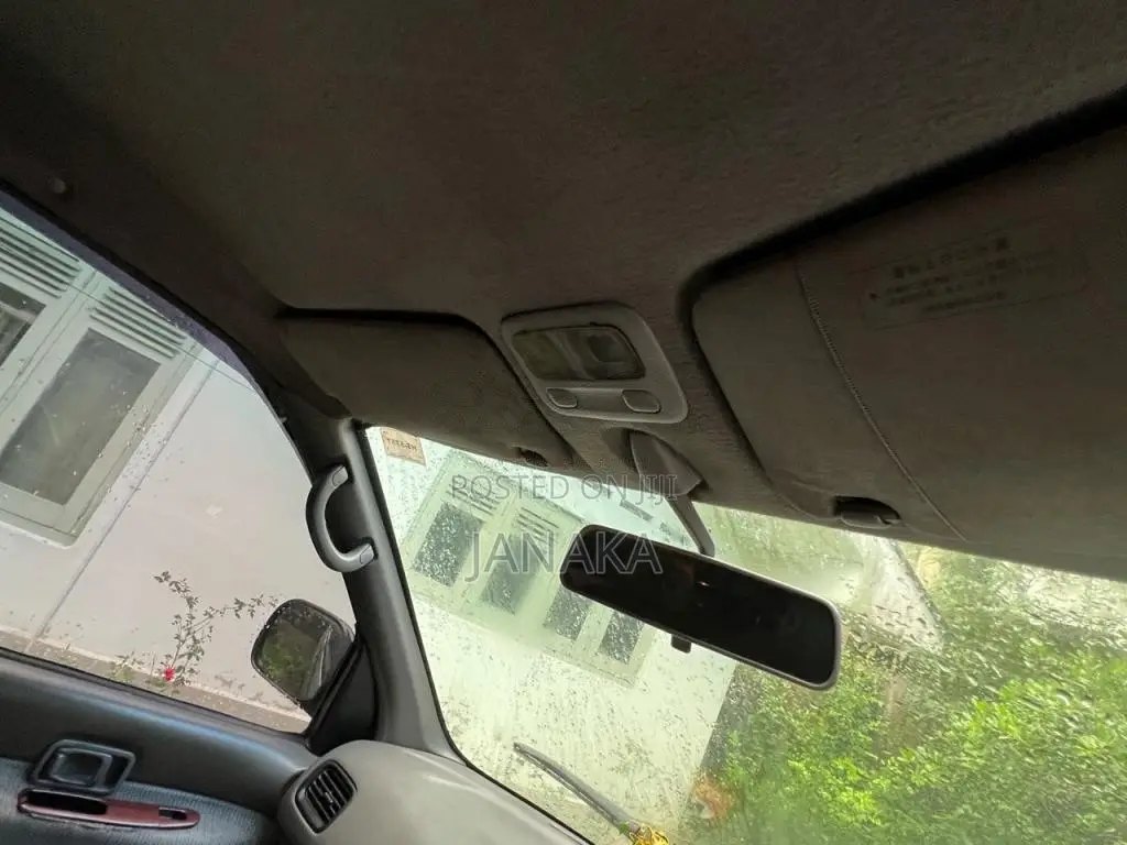 Nissan Serena Cd20 1998 Van (Used)