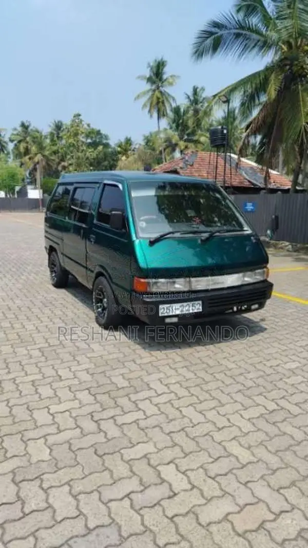 Nissan Vanette 1993 Van (Used)