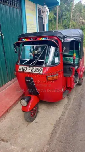 Bajaj RE 2008 Three Wheel (Used)