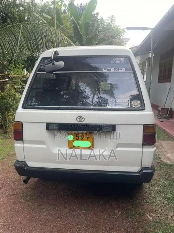 Toyota LiteAce 1995 Van (Used)