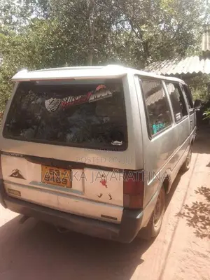 Nissan Vanette 1989 Van (Used)