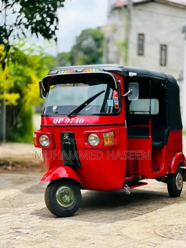 Bajaj RE 2011 Three Wheel (Used)