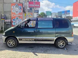 Nissan Serena 1994 Van (Used)