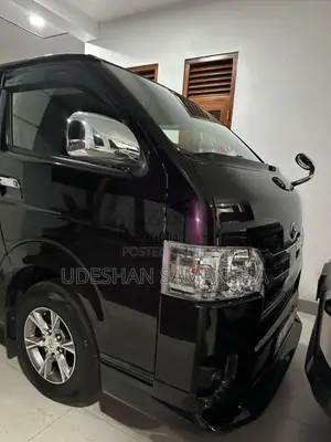 Toyota Kdh Gdh Dark Prime 201 2018 Van (Used)