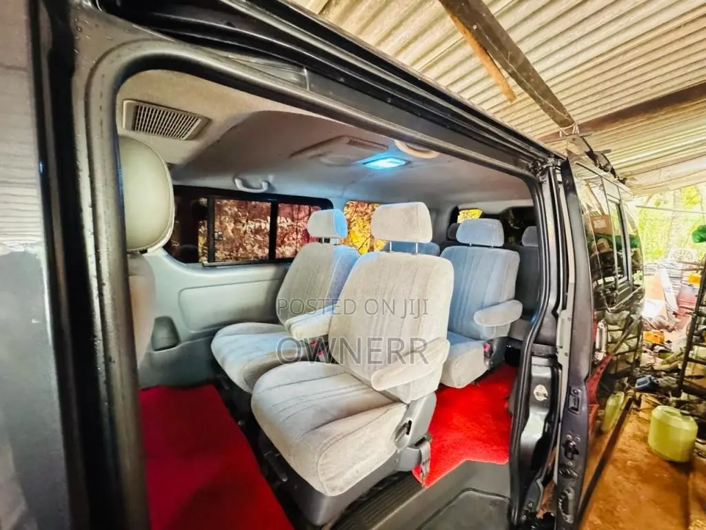 Toyota KDH 200 Super GL 2012 Van (Used)