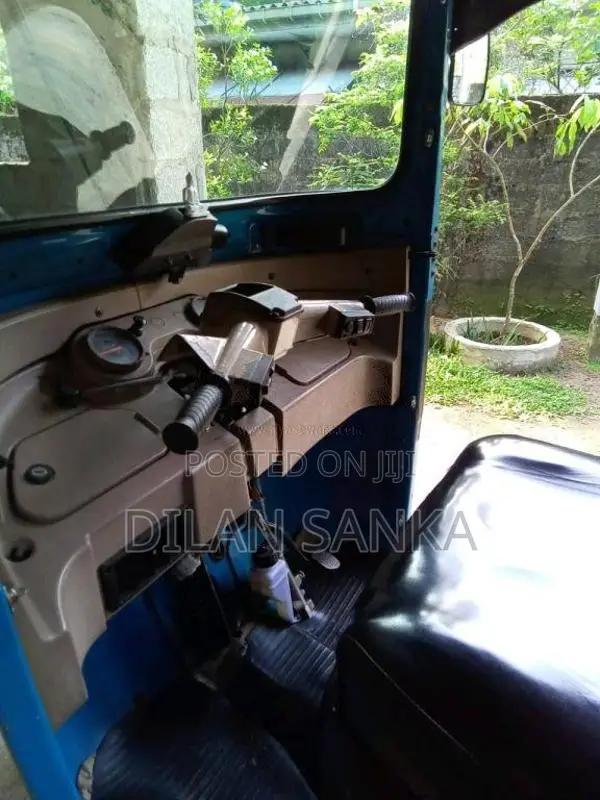 Bajaj Re 2016 Three Wheel Unregistered (Recondition)