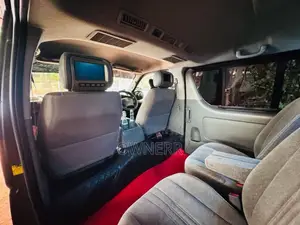 Toyota KDH 200 Super GL 2012 Van (Used)