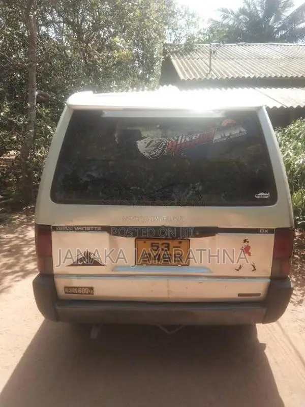Nissan Vanette 1989 Van (Used)