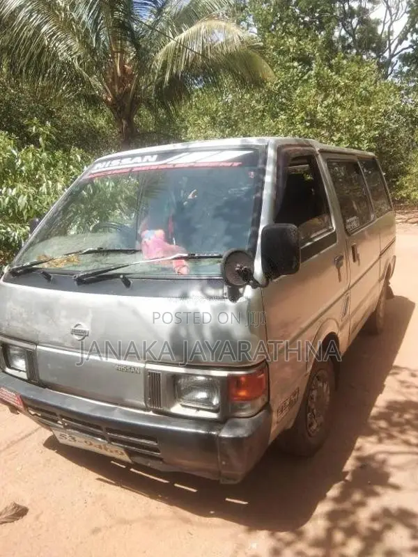 Nissan Vanette 1989 Van (Used)