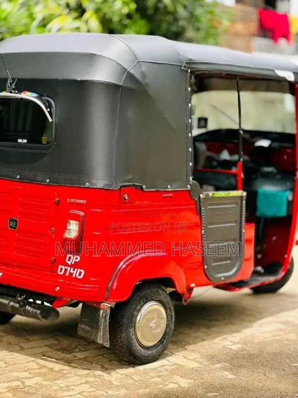 Bajaj RE 2011 Three Wheel (Used)