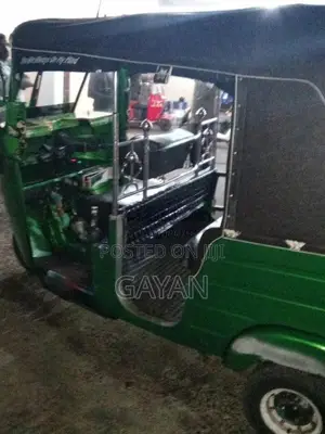 Bajaj RE 2010 Three Wheel (Used)