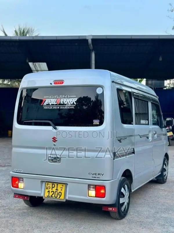 Suzuki Every 2015 Van (Used)