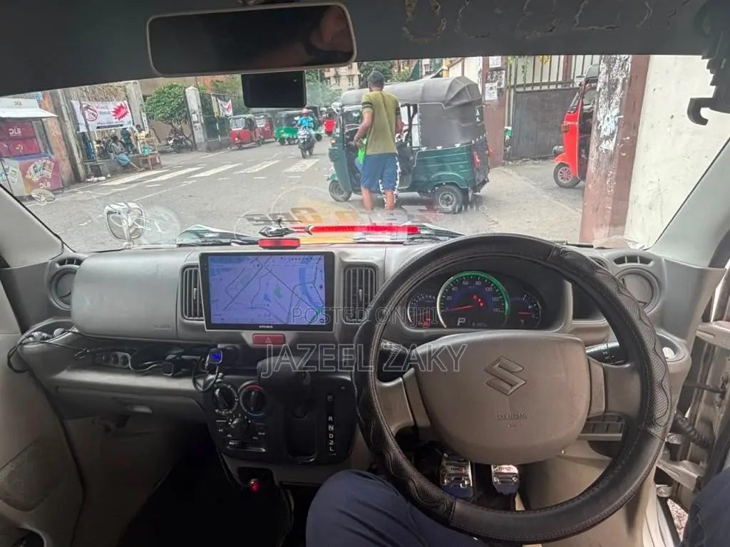 Suzuki Every 2015 Van (Used)