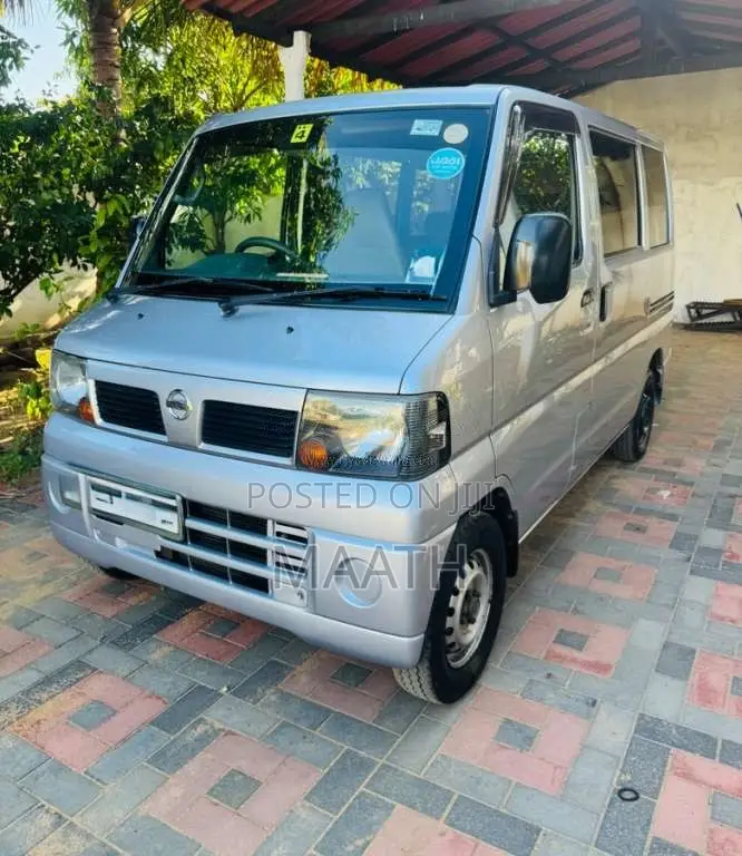 Nissan Clipper 2007 Van (Used)