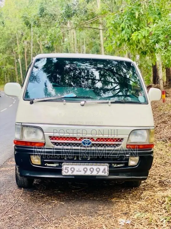Toyota LH102 1993 Van (Used)