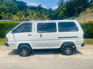Toyota Liteace CM36 1990 Van (Used)