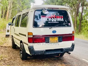 Toyota LH102 1993 Van (Used)