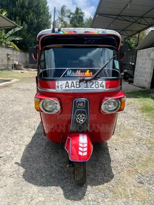 Bajaj RE 2012 Three Wheel (Used)