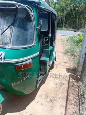 Bajaj 2 Stroke 2006 Three Wheel (Used)