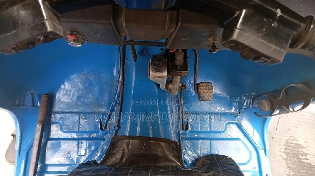 Bajaj Re 2013 Three Wheel (Used)