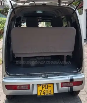 Daihatsu Hijet S320 2007 Van (Used)