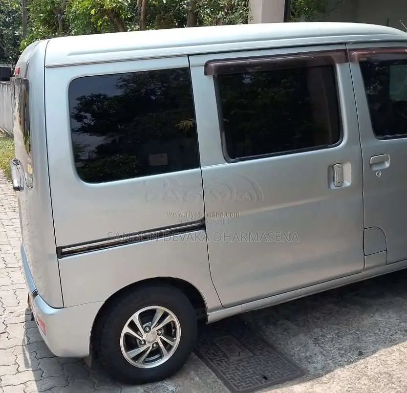 Daihatsu Hijet S320 2007 Van (Used)