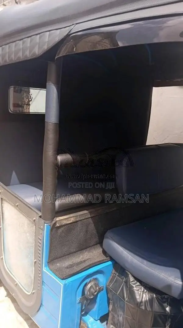 Bajaj Re 2013 Three Wheel (Used)