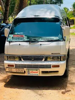Nissan Caravan Super Long 1995 Van (Used)