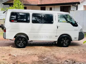 Nissan Vanette 2001 Van (Used)