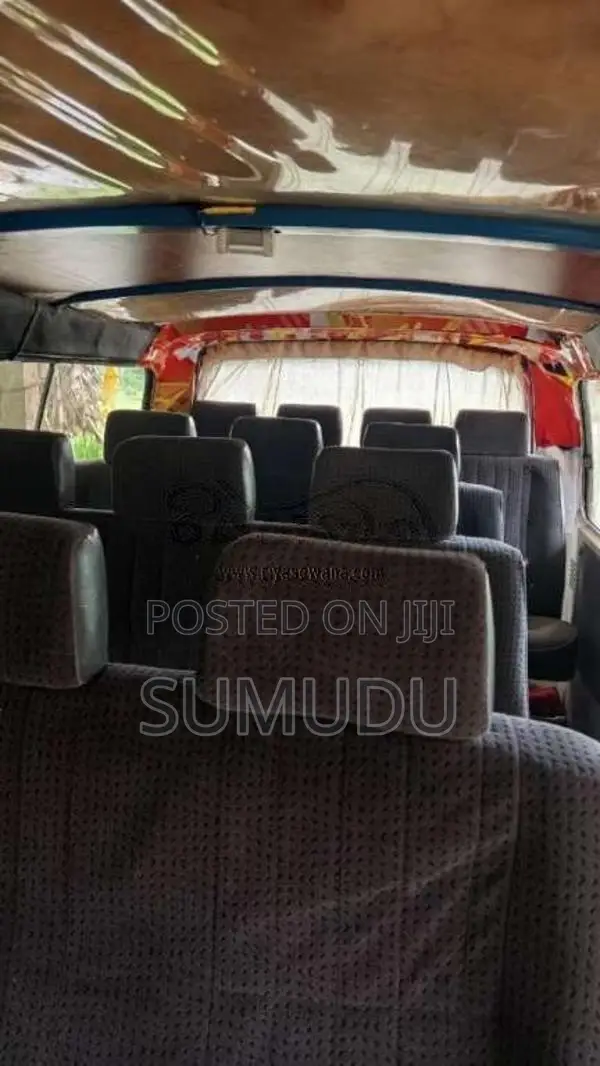 Toyota Lh30 1983 Van (Used)
