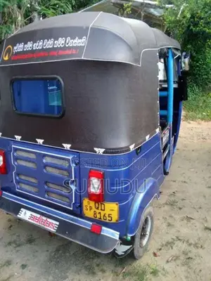 Bajaj 2 Stroke 2006 Three Wheel (Used)
