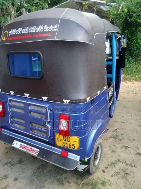 Bajaj 2 Stroke 2006 Three Wheel (Used)