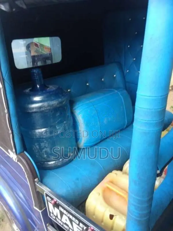 Bajaj 2 Stroke 2006 Three Wheel (Used)