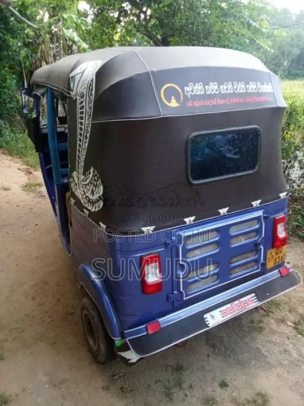 Bajaj 2 Stroke 2006 Three Wheel (Used)
