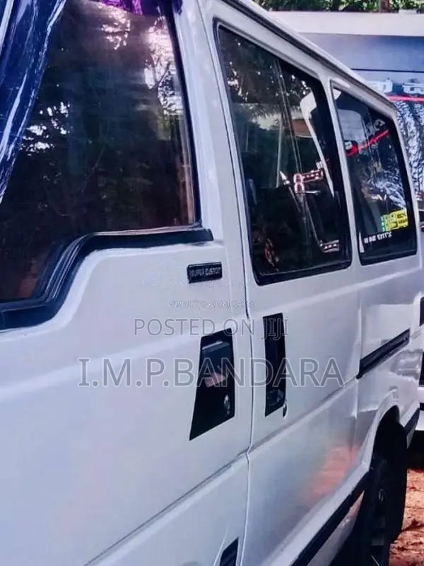 Toyota HIACE Shell 1988 Van (Used)
