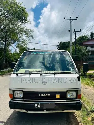 Toyota HIACE 1988 Van (Used)
