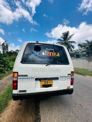 Toyota HIACE 1988 Van (Used)