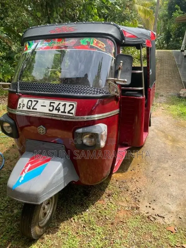 Piaggio Ape 2010 Three Wheel (Used)