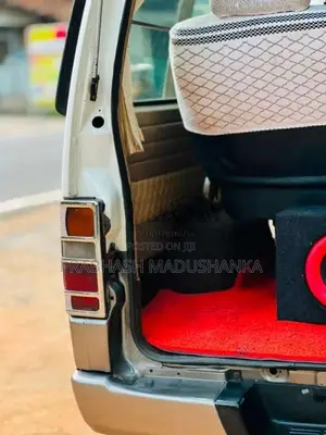 Nissan Caravan 1998 Van (Used)