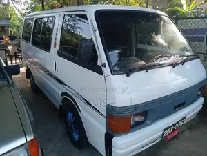 Nissan Vent 1994 Van (Used)