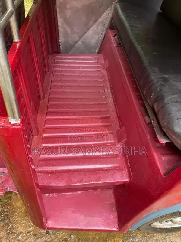 Piaggio Ape 2010 Three Wheel (Used)