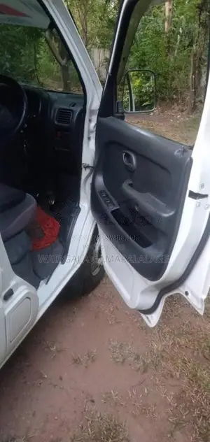 Mazda Scrum 2011 Van (Used)