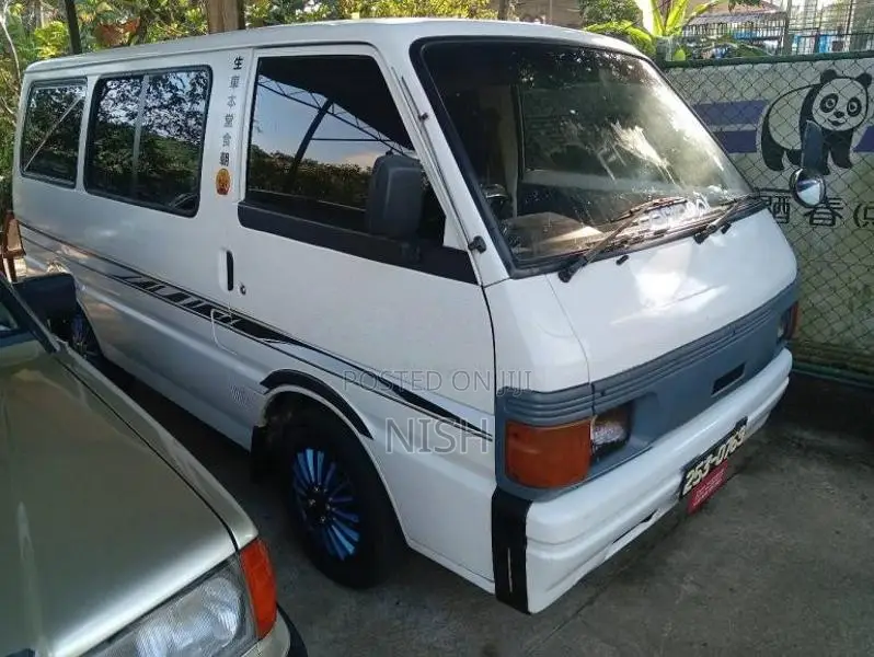 Nissan Vent 1994 Van (Used)