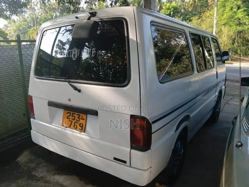 Nissan Vent 1994 Van (Used)