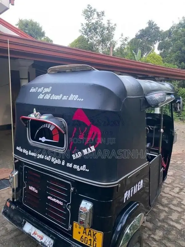 Bajaj RE 4 Stroke 2013 Three Wheel (Used)