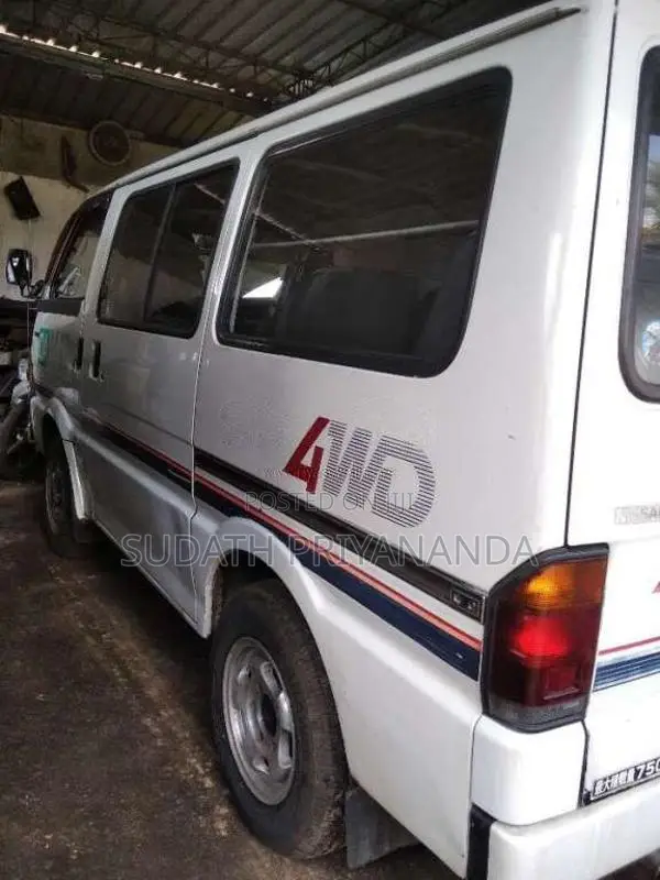 Nissan Vanette 1995 Van (Used)